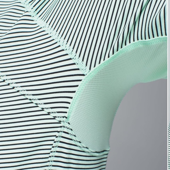 Lululemon Athletica Mint Striped Sweatshirt - Picture 4 of 10